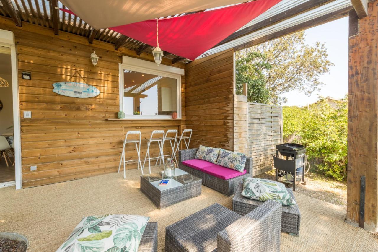 La Felyvonne, Familiale Confortable Avec Sa Grande Terrasse Ombragee Et Sa Vue Degagee Vers La * Hyères