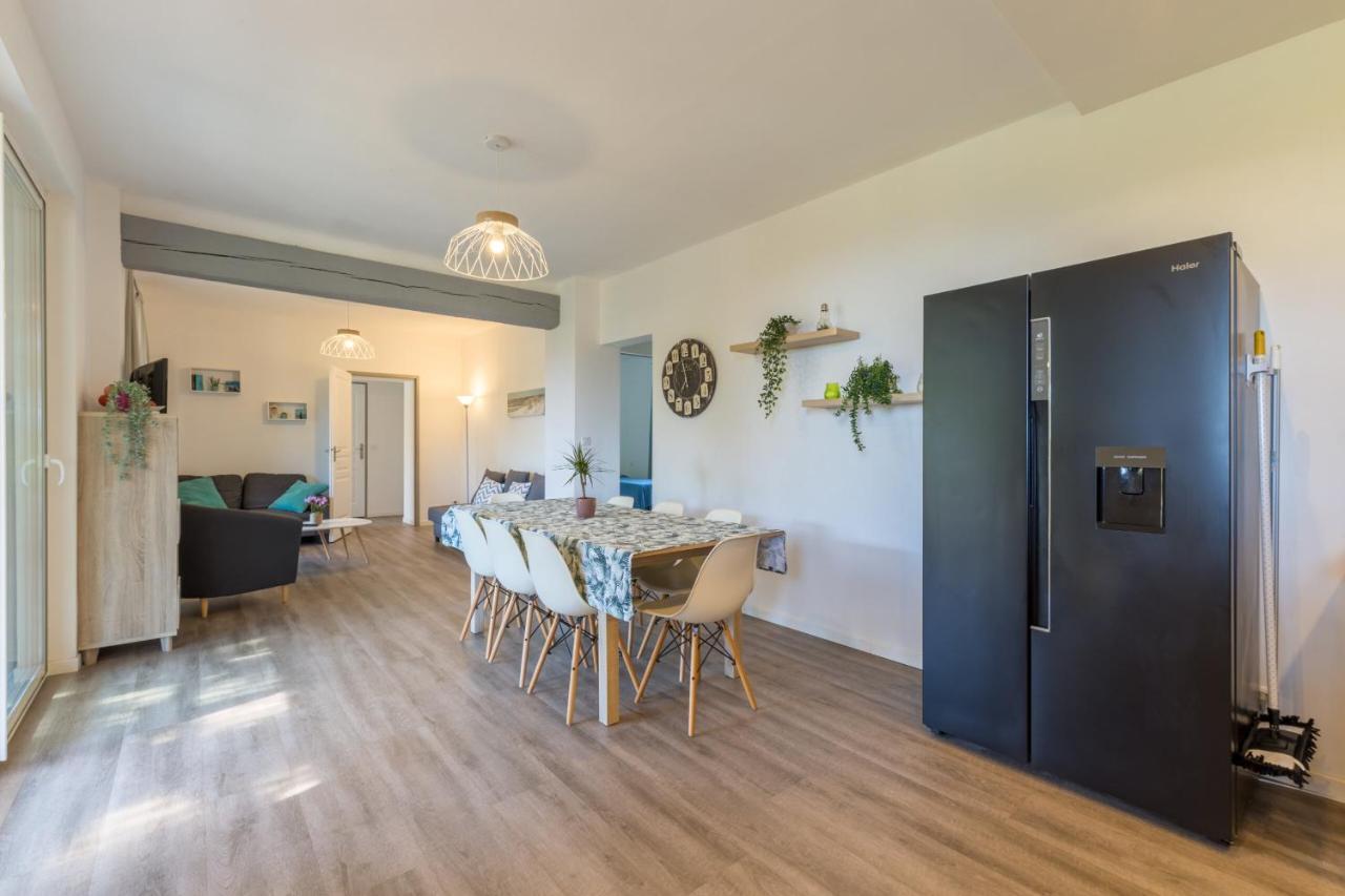 La Felyvonne, Familiale Confortable Avec Sa Grande Terrasse Ombragee Et Sa Vue Degagee Vers La * Hyères